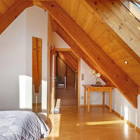 Haldenmichelhof بيت ضيافة بريتناو