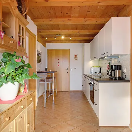 Haldenmichelhof بيت ضيافة 3*