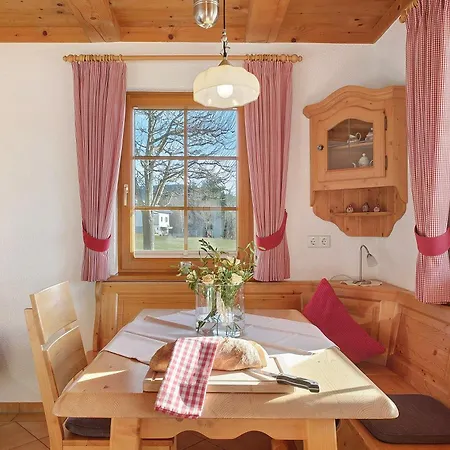 بيت ضيافة Haldenmichelhof 3*